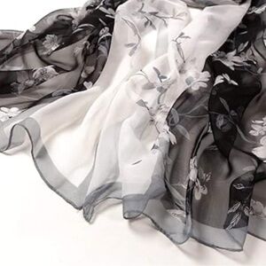❤️❤️❤️ Floral Sheer Scarf in Black and White ❤️❤️❤️